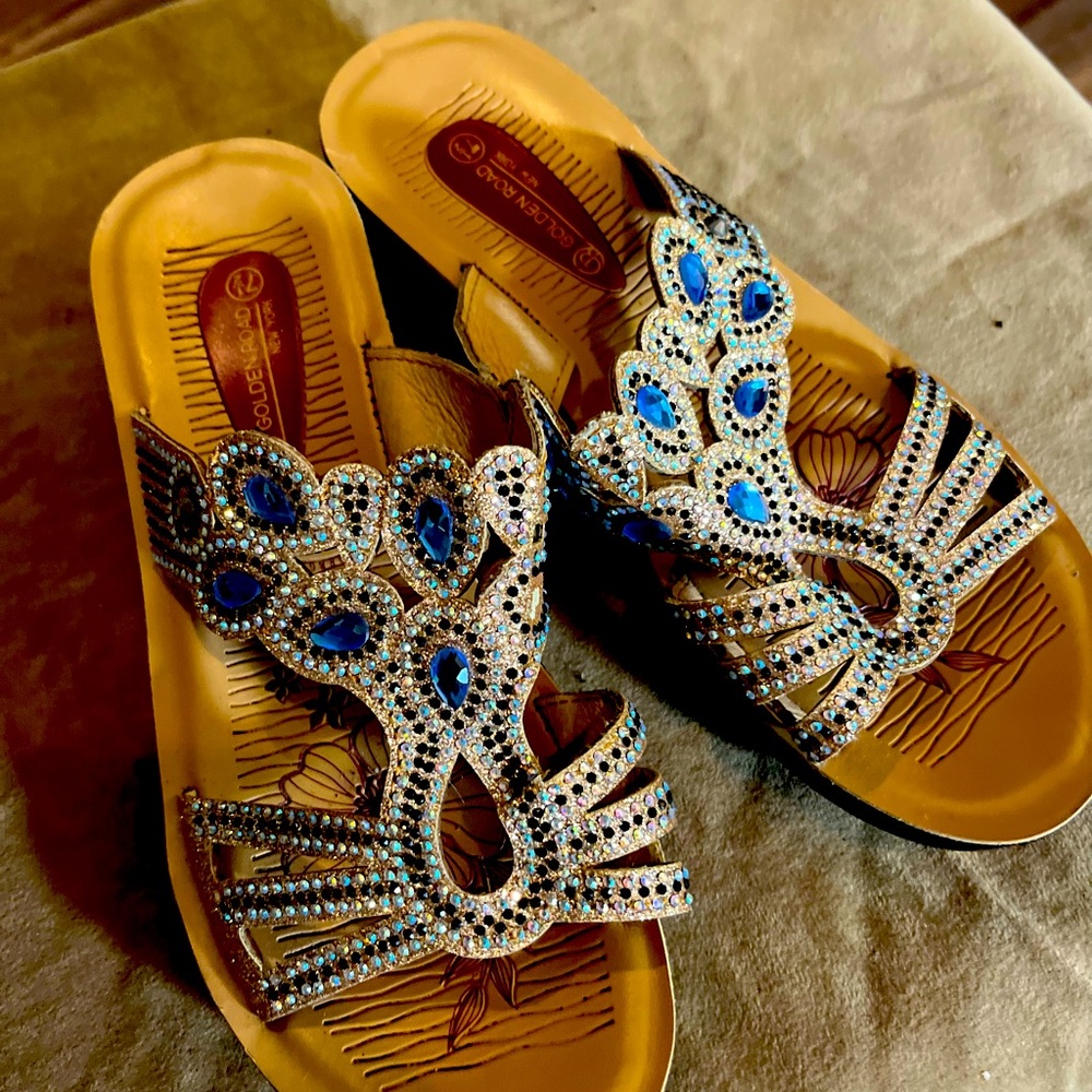 Gorgeous embellished sandals in size7.5